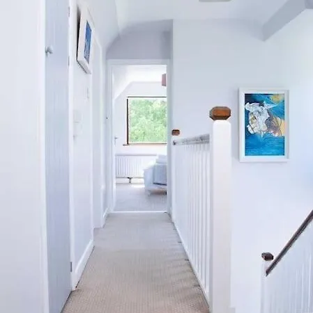 Ellie's بيت للعطل *